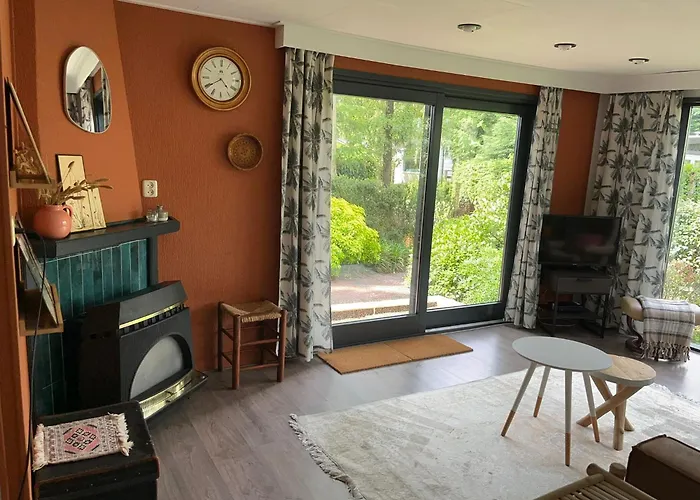 Relax Veluwe Chalet Putten